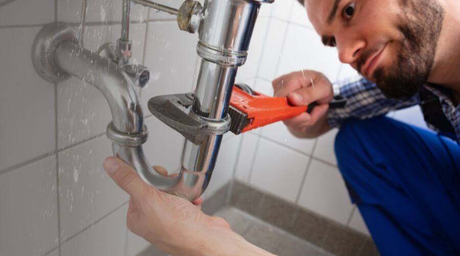Professional same day plumber services in Pinecrest, CA